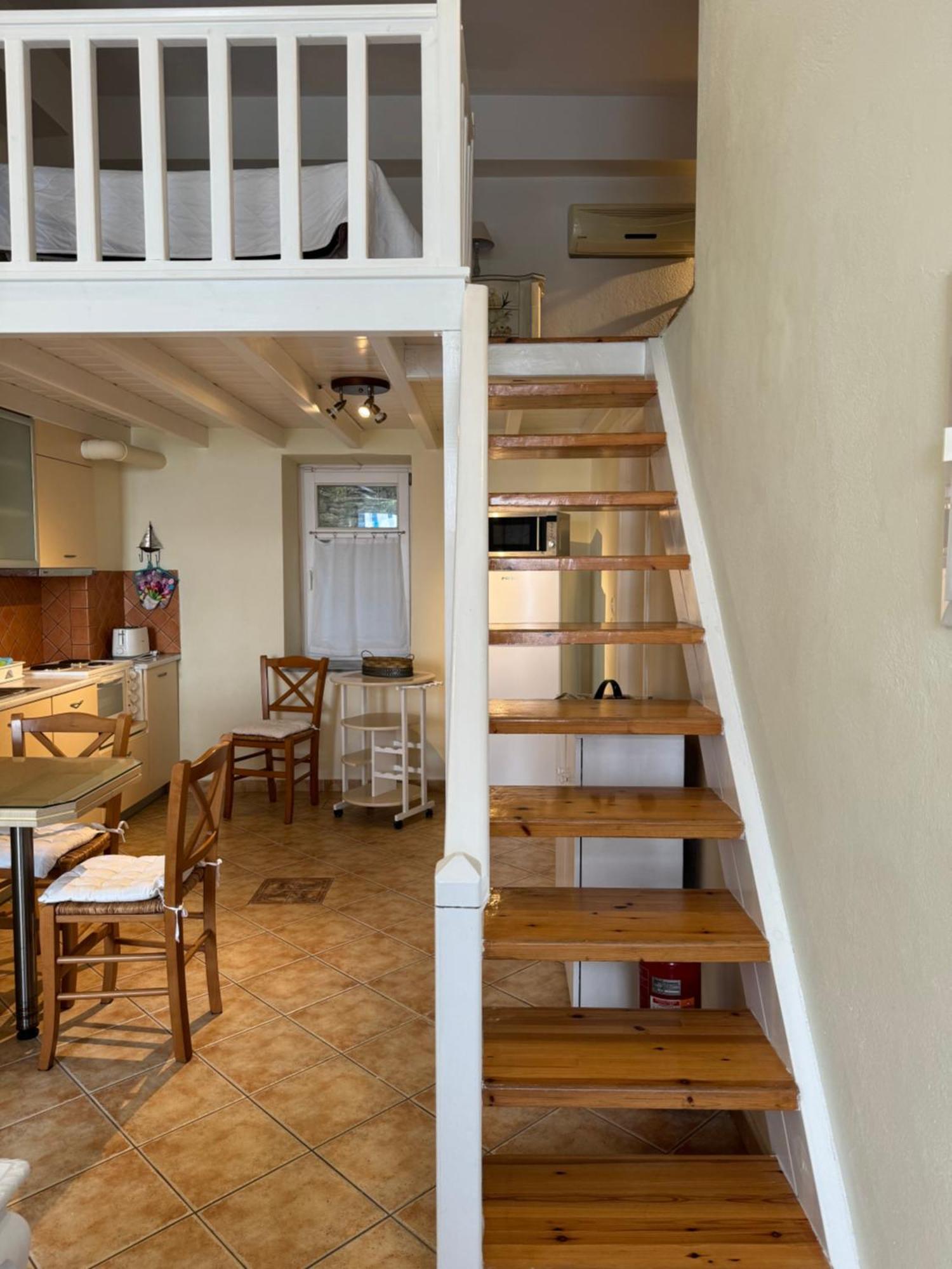 Roula'S Suites Άνδρος Εξωτερικό φωτογραφία